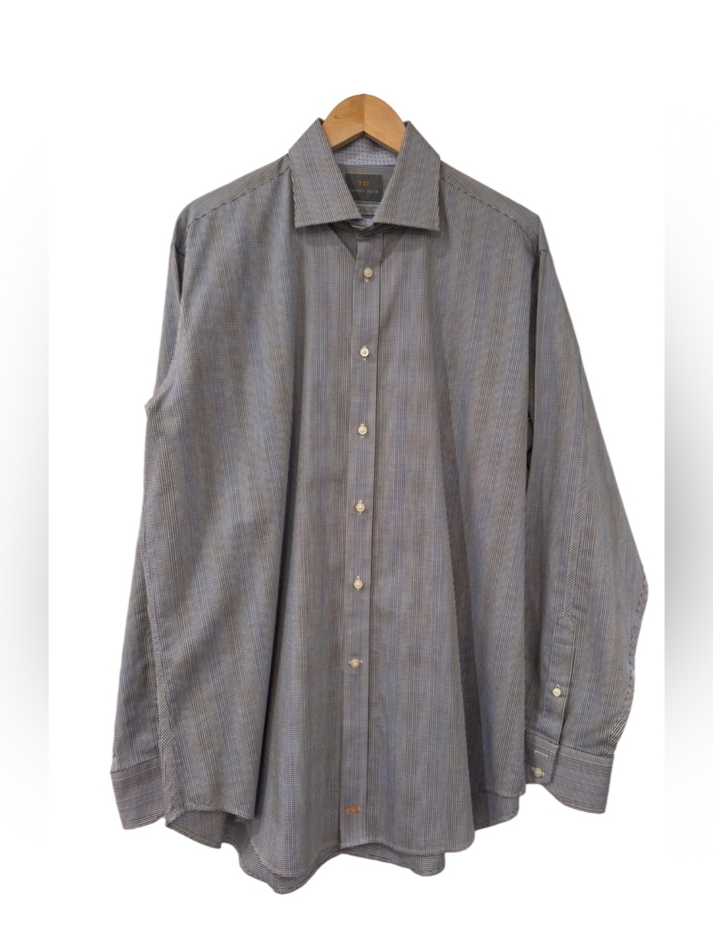 Thomas Dean Men's Button Down Shirt.